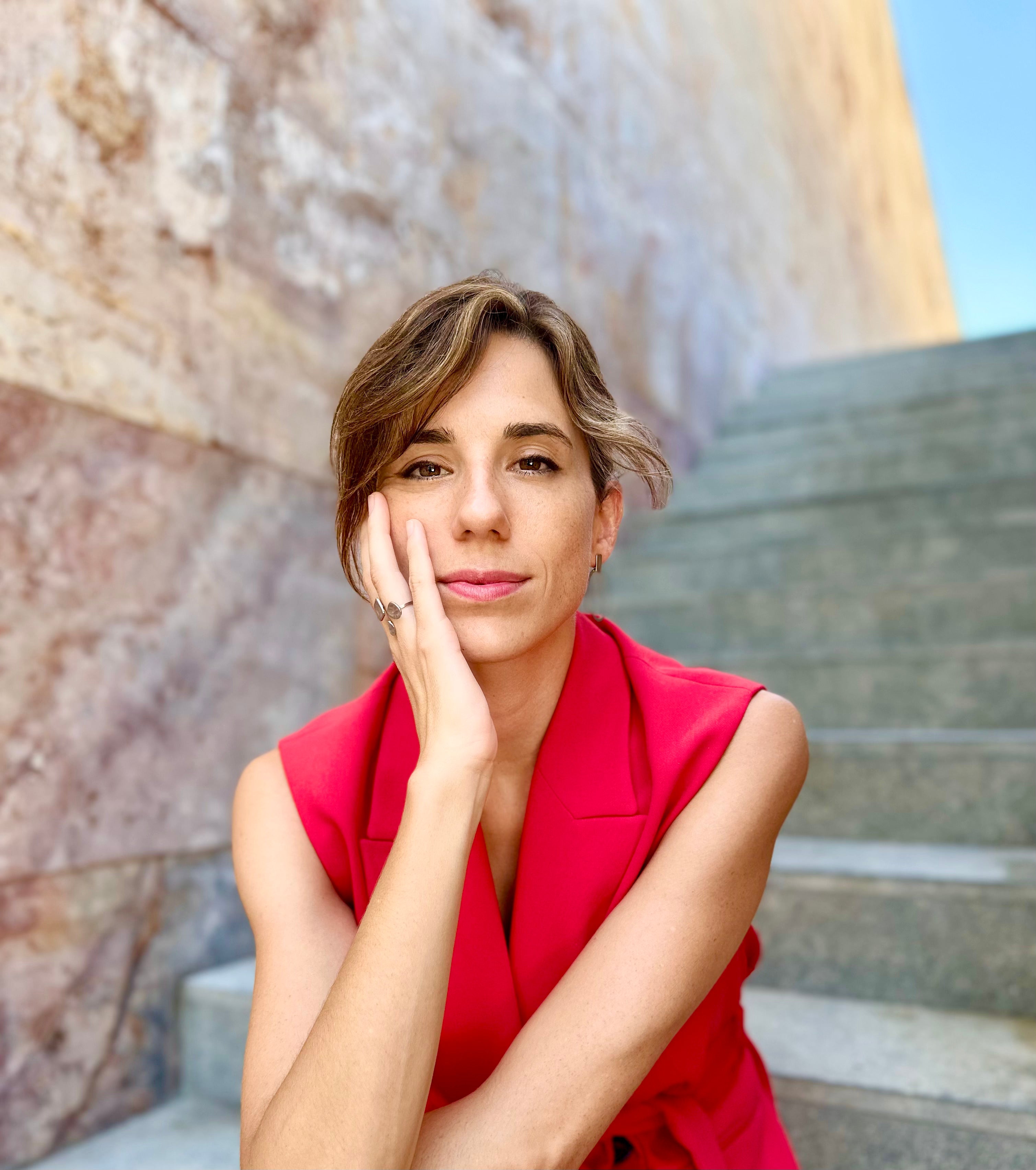 <em>Claudia Gomez</em>