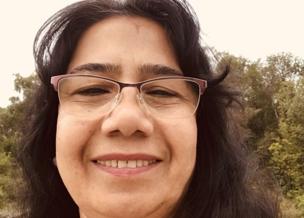 <em><strong>Laura Gomez</strong></em>